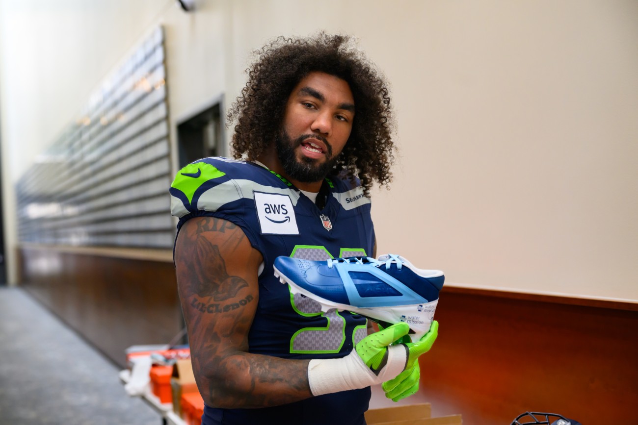 Leonard Williams with Water Mission cleats from My Cause, My Cleats