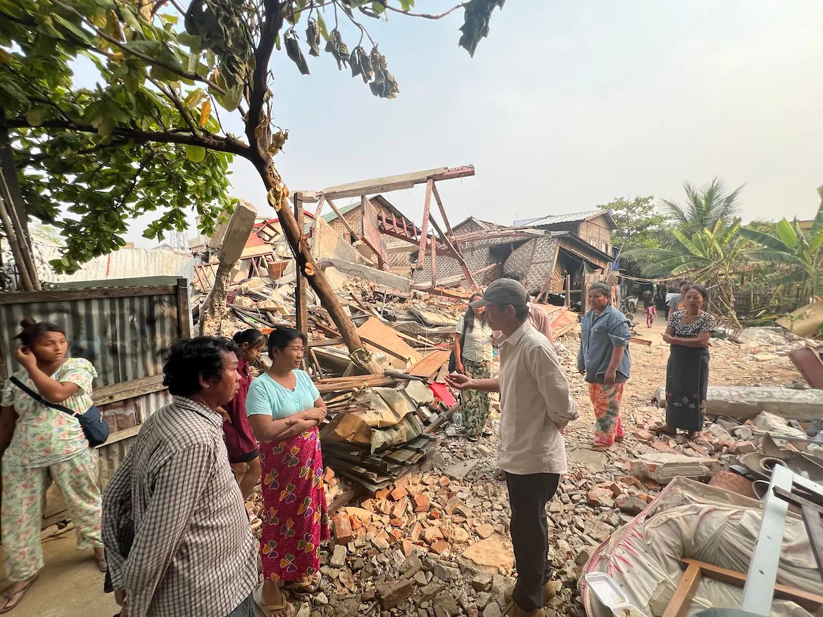 Myanmar Earthquake destruction
