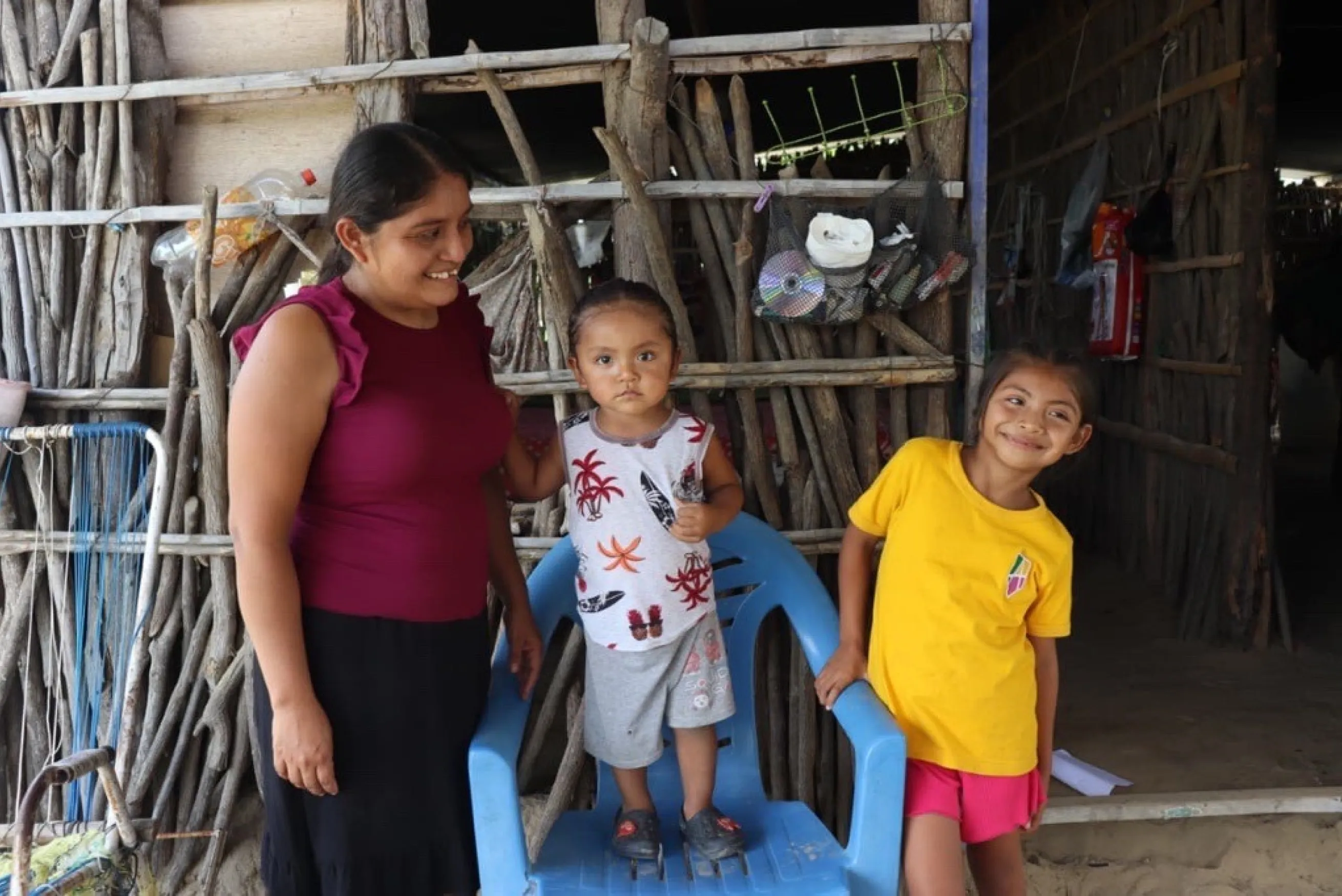 Mother and children in Peru