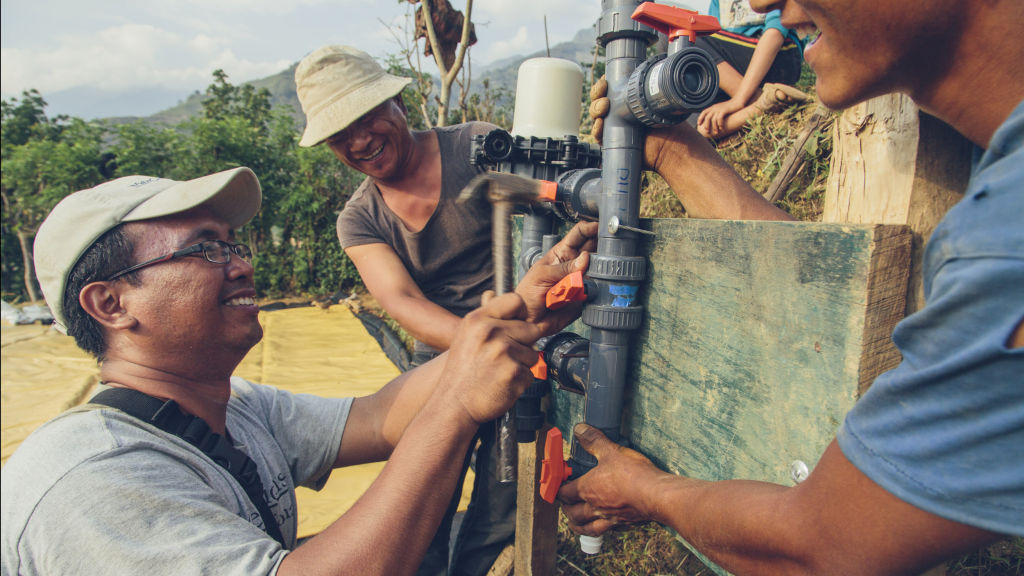 Tosa installs a chlorinator | Nepal Earthquake