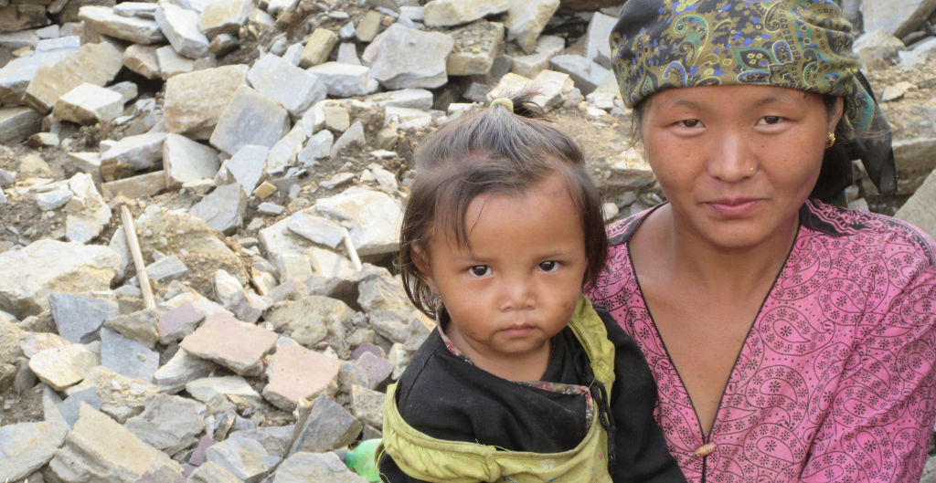 Keura woman and daughter | Nepal Earthquake