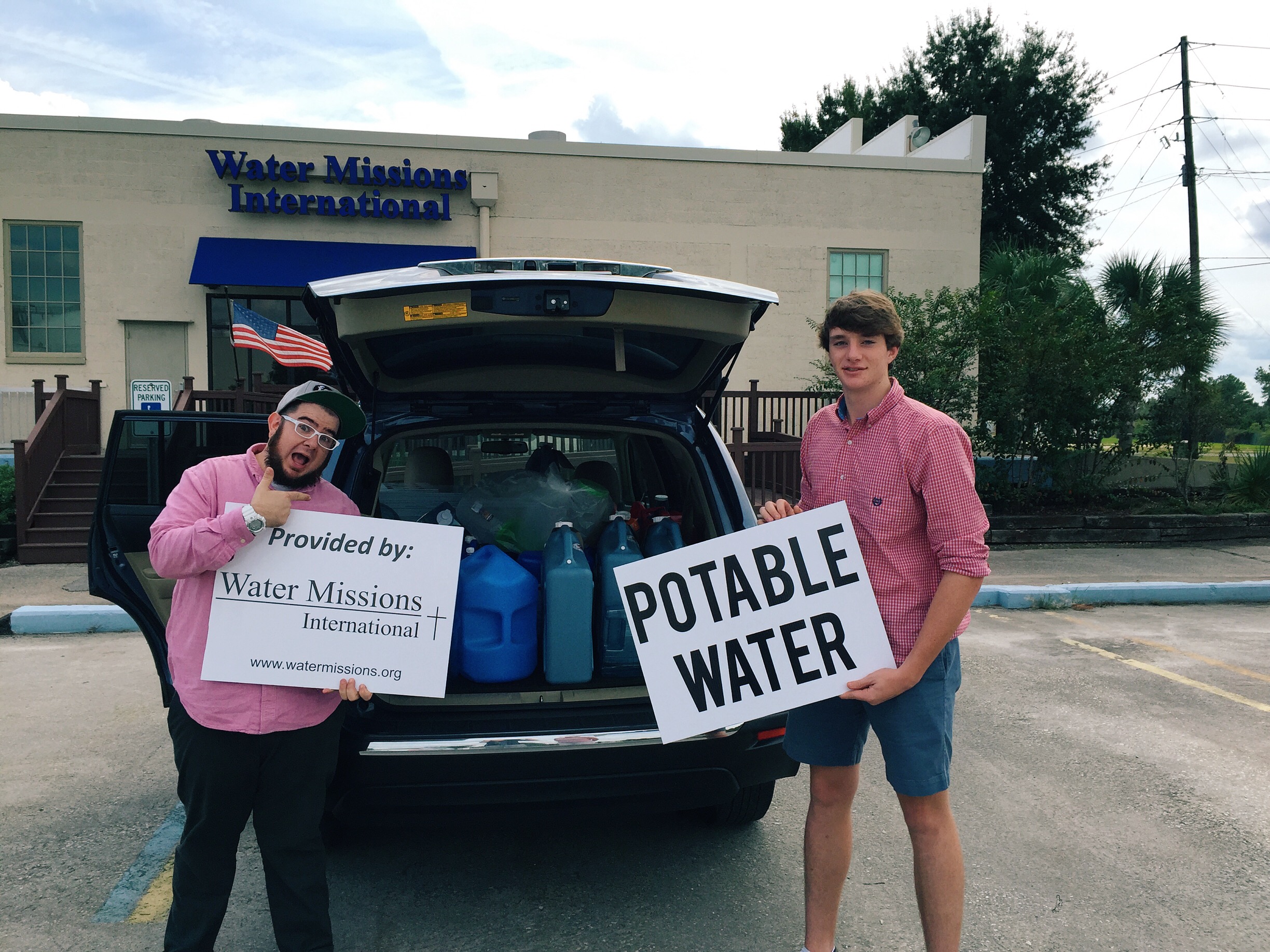 Volunteers transport signs