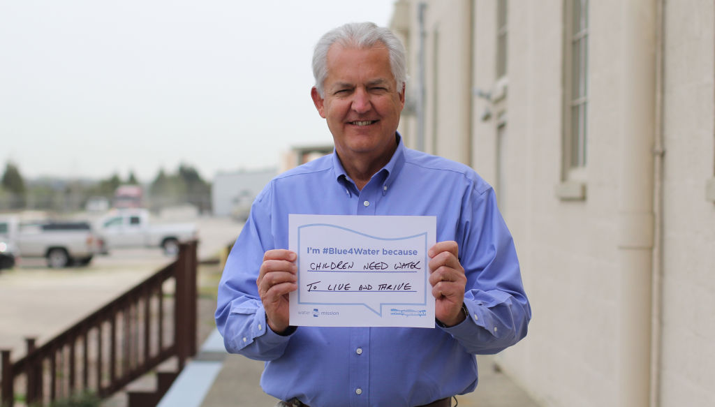 Will Furlong, Director of Africa Programs at Water Mission, goes #Blue4Water.