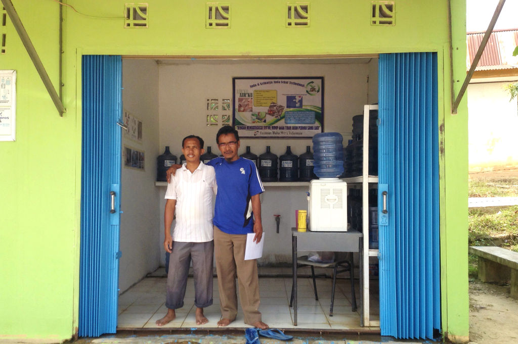 Trade Water operator in Kulim, Indonesia
