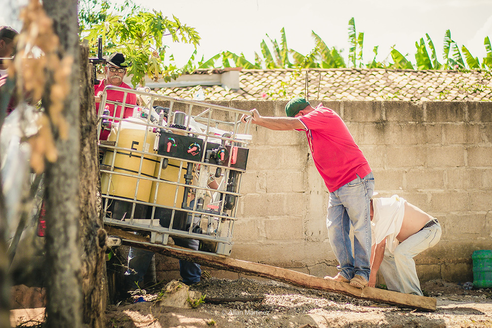 A Water Mission safe water treatment system is installed in Honduras.