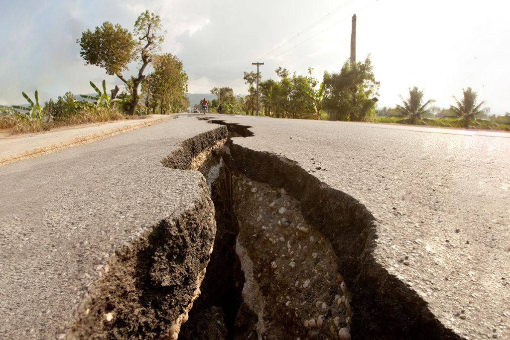 Cracked roads following the earthquake