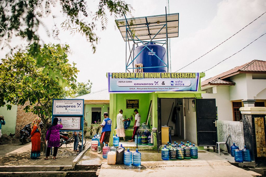 Safe water project in Terjun, Indonesia.