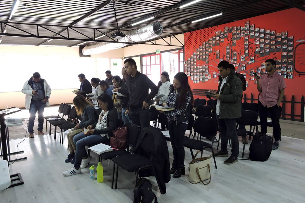 Theology class with ASELSI